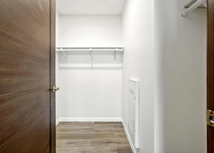 Luxury With Balcony 4* Tulsa